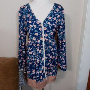 Longsleeved Floral Top